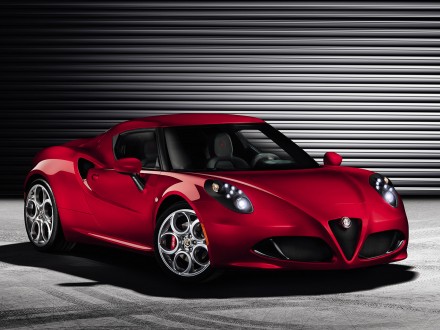 Revealed: Alfa Romeo 4C