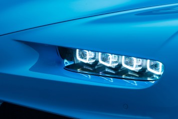 Bugatti Chiron detail - Headlight