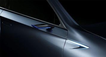 Lexus LS Concept Side view camera detail